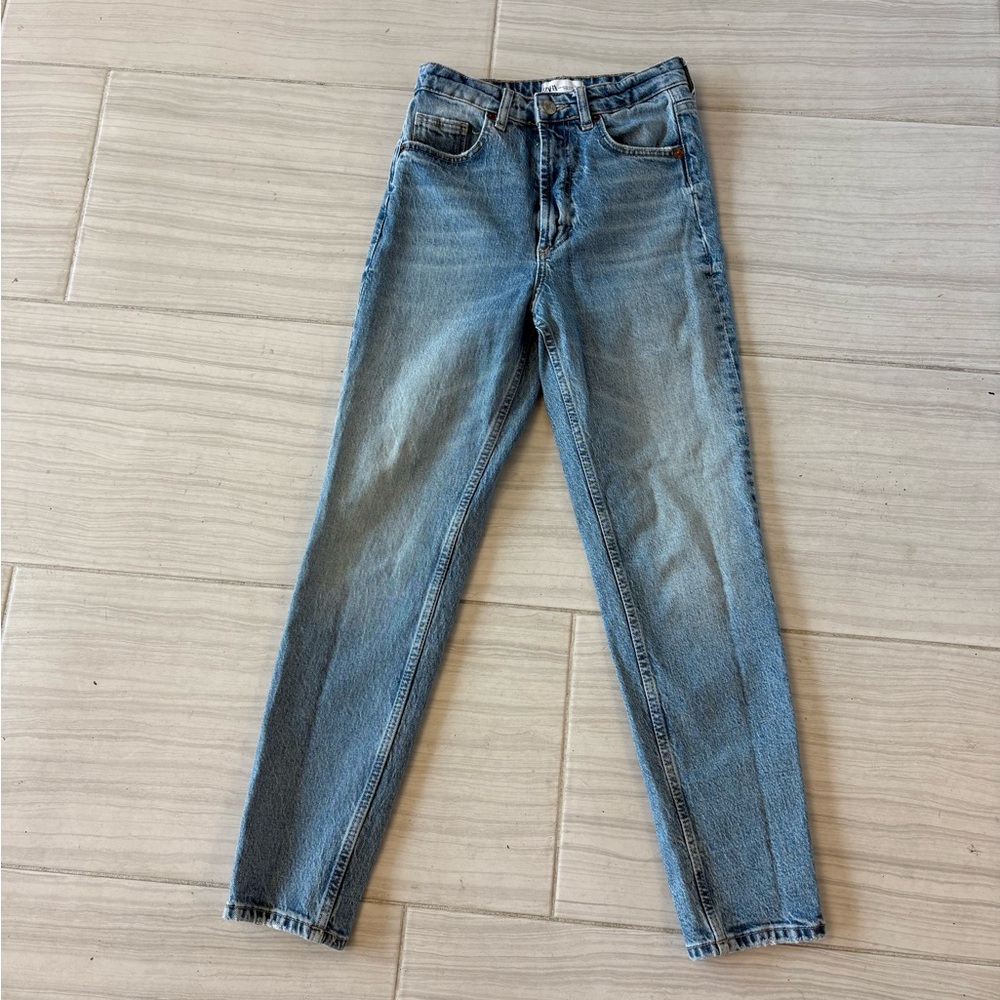 Zara High Rise Classic Straight Leg Denim Jeans Size 2